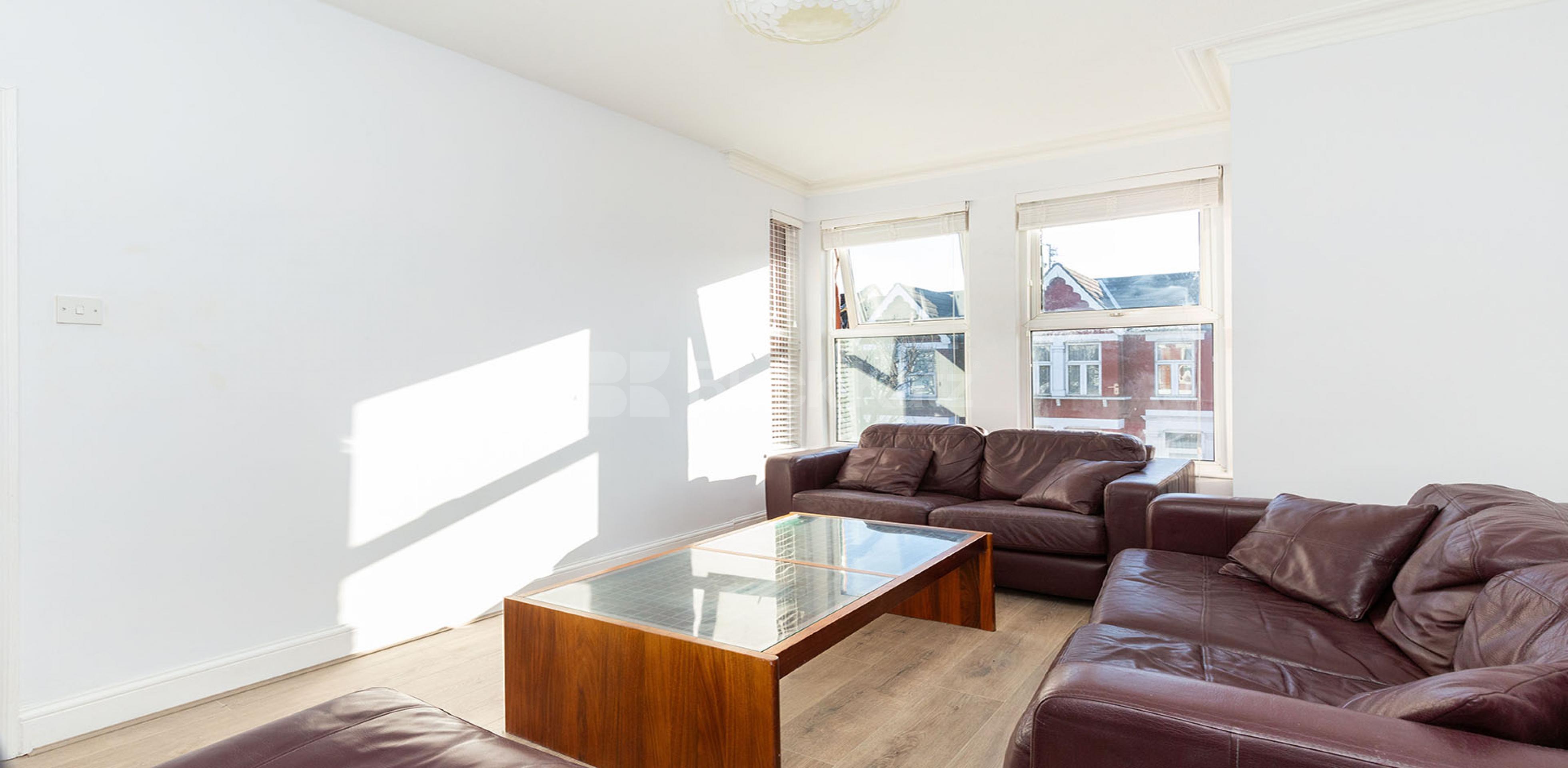 			Plus large study, 2 Bedroom, 1 bath, 1 reception Flat			 Coleraine road, Wood Green N8